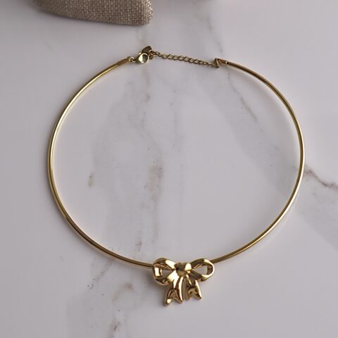 Fiogkaki Necklace